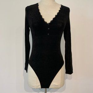 Vintage V-Neck Black Bodysuit with Lace Trim